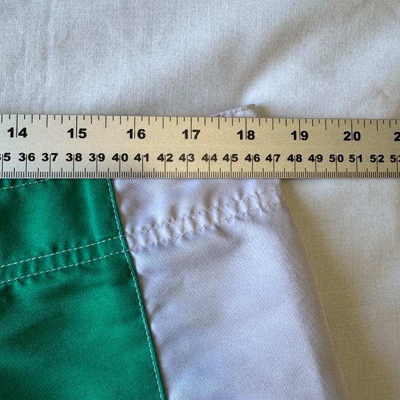 UFC‎ Mens Board Shorts Green White Size 36 Swim Surf Beach Vacation Streetwear - Picture 11 of 16